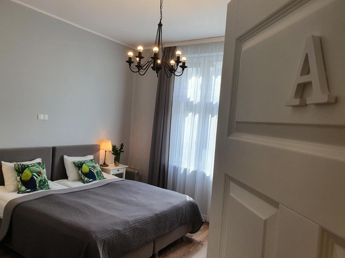 Sopot Airport Apartment Bagian luar foto