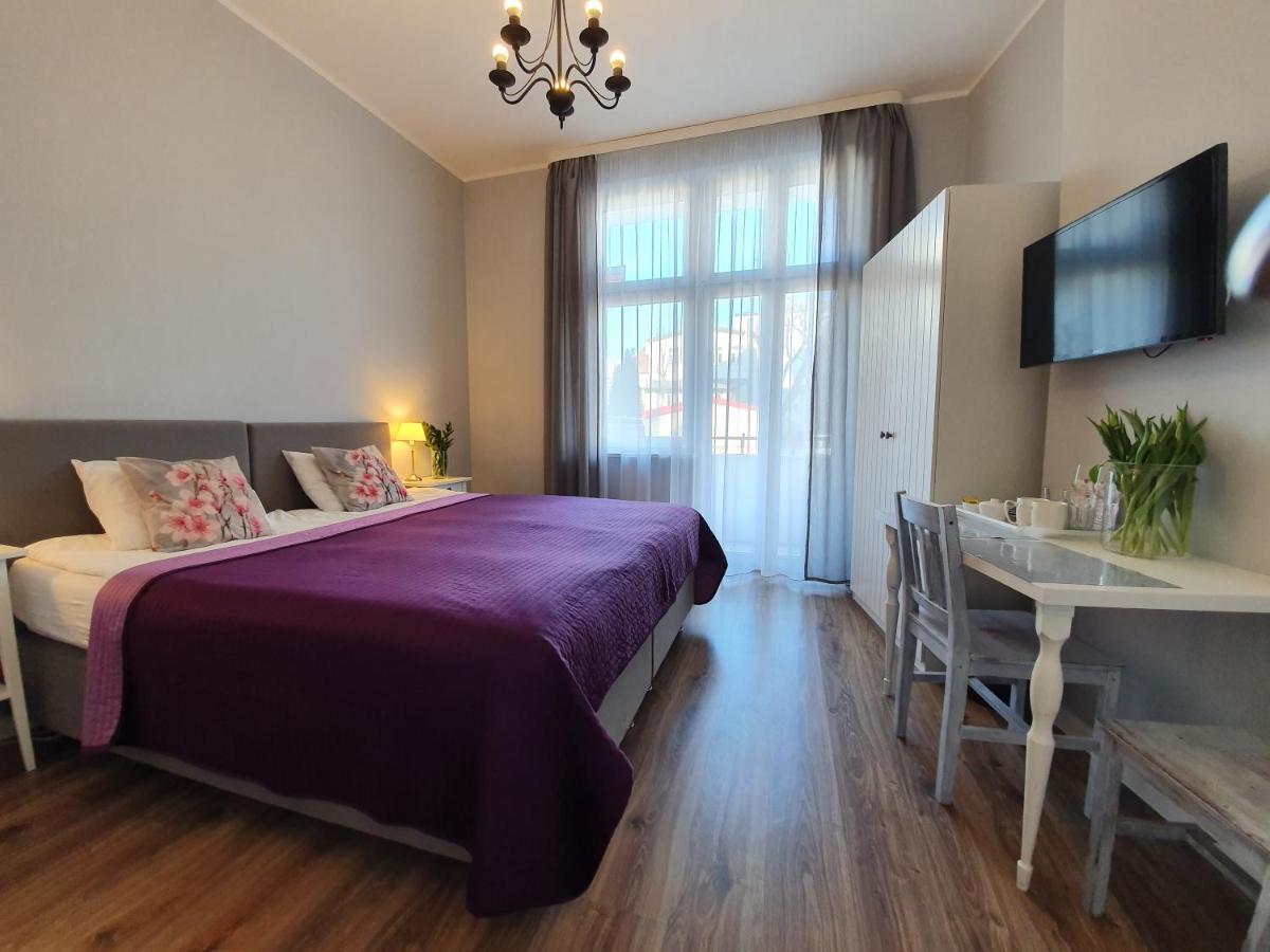 Sopot Airport Apartment Bagian luar foto