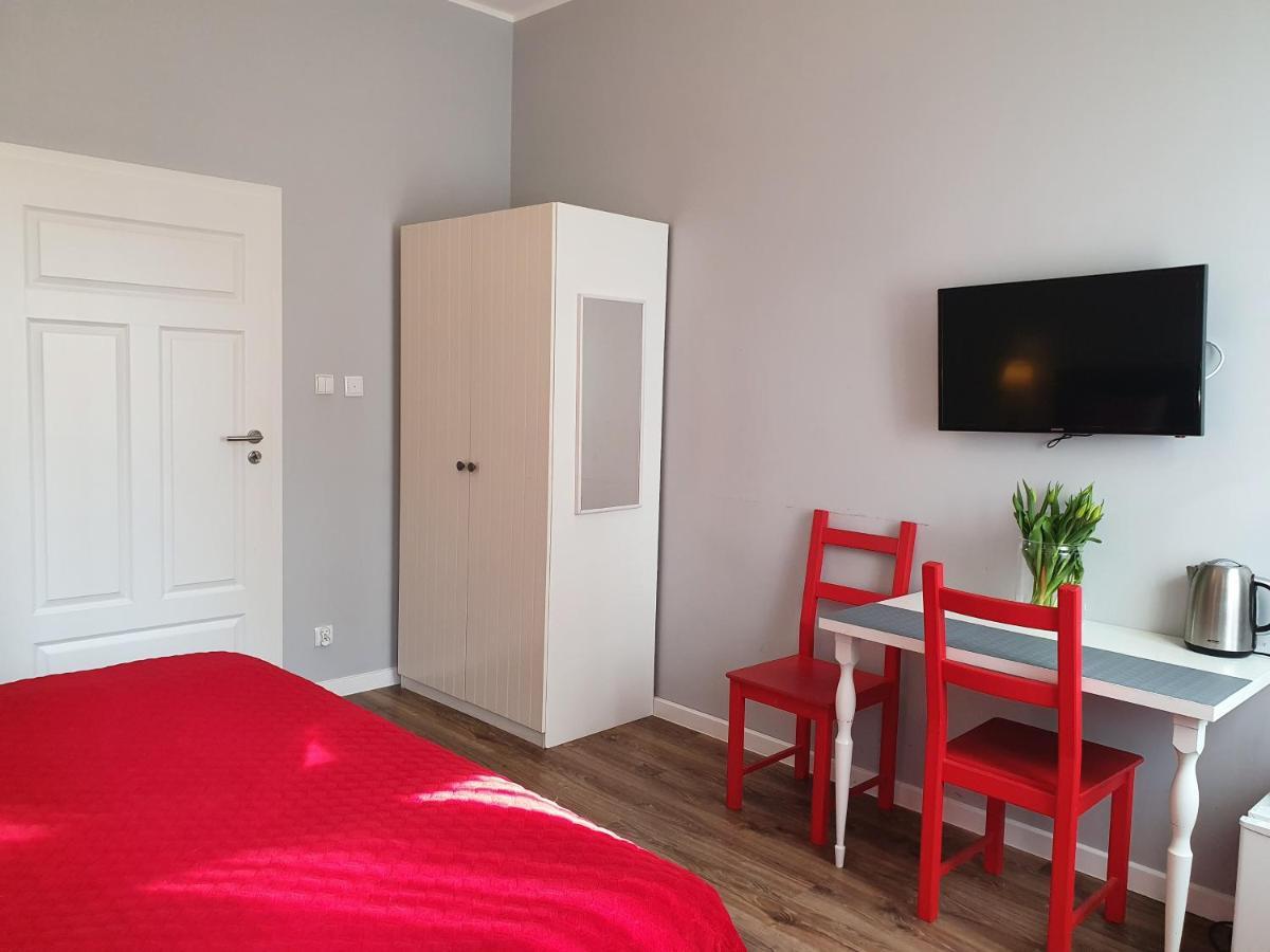 Sopot Airport Apartment Bagian luar foto