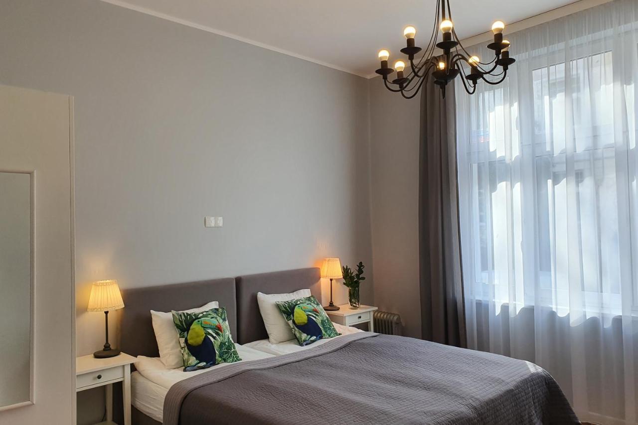 Sopot Airport Apartment Bagian luar foto